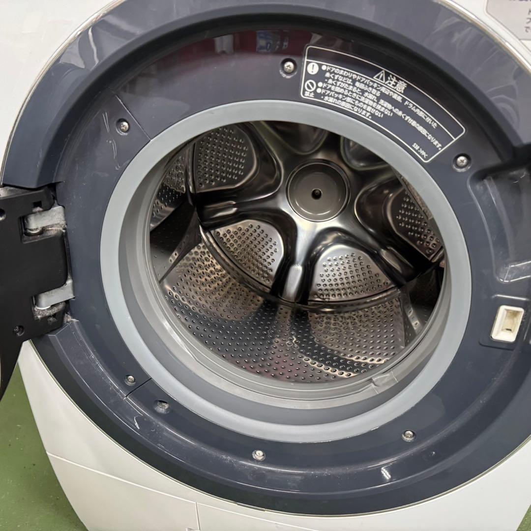 303 日立大人気　ドラム式洗濯機　乾燥機能付き　10/6キロ　家庭用　左開き