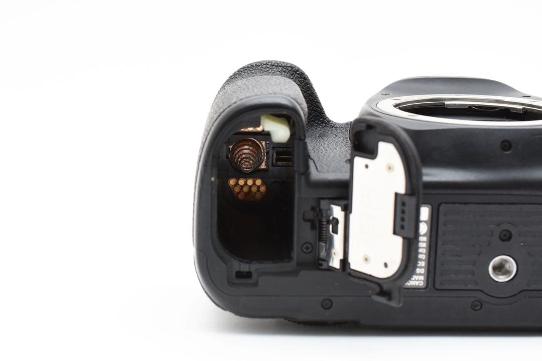 一眼レフカメラCanon EOS 5D Mark IVダブルレンズセット