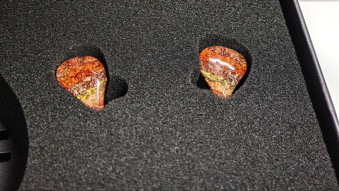 AFUL Performer8 イヤホン