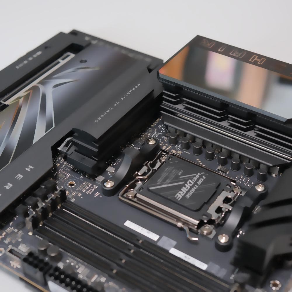 ASUS ROG CROSSHAIR X870E HERO マザーボード