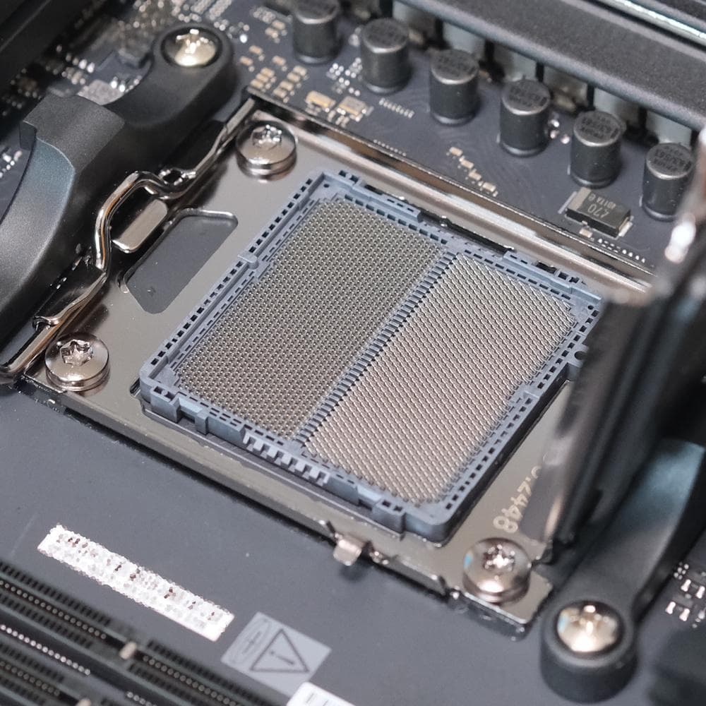 ASUS ROG CROSSHAIR X870E HERO マザーボード