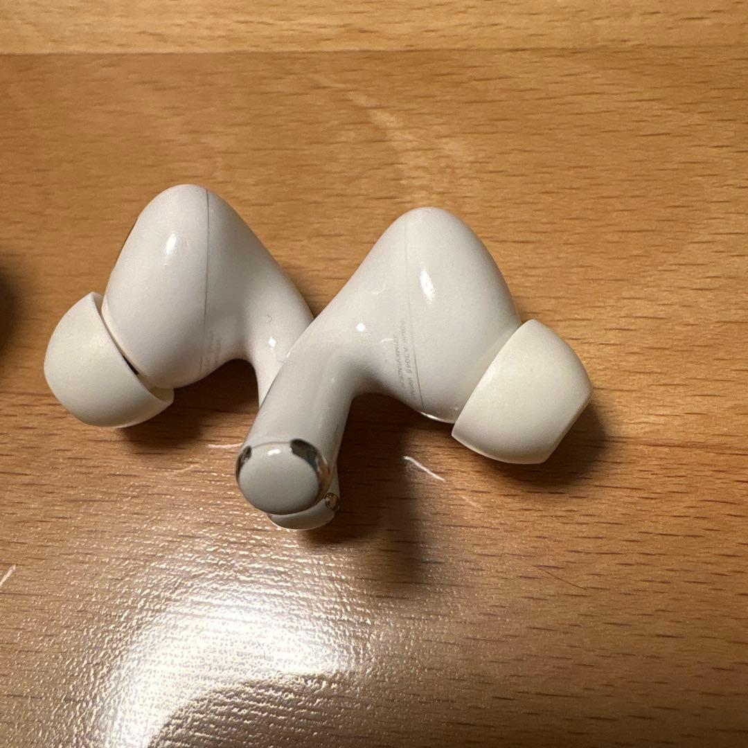 AirPods Pro 第二世代　中古　A3047両耳あり
