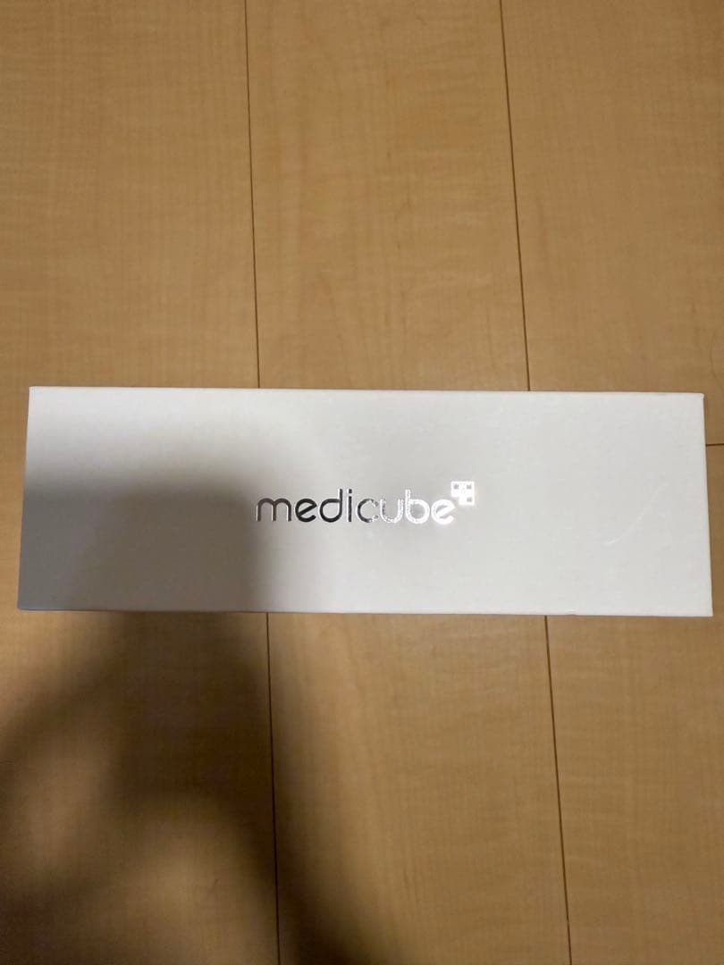 【新品未開封】medicube AGE-R EMSダーマショット