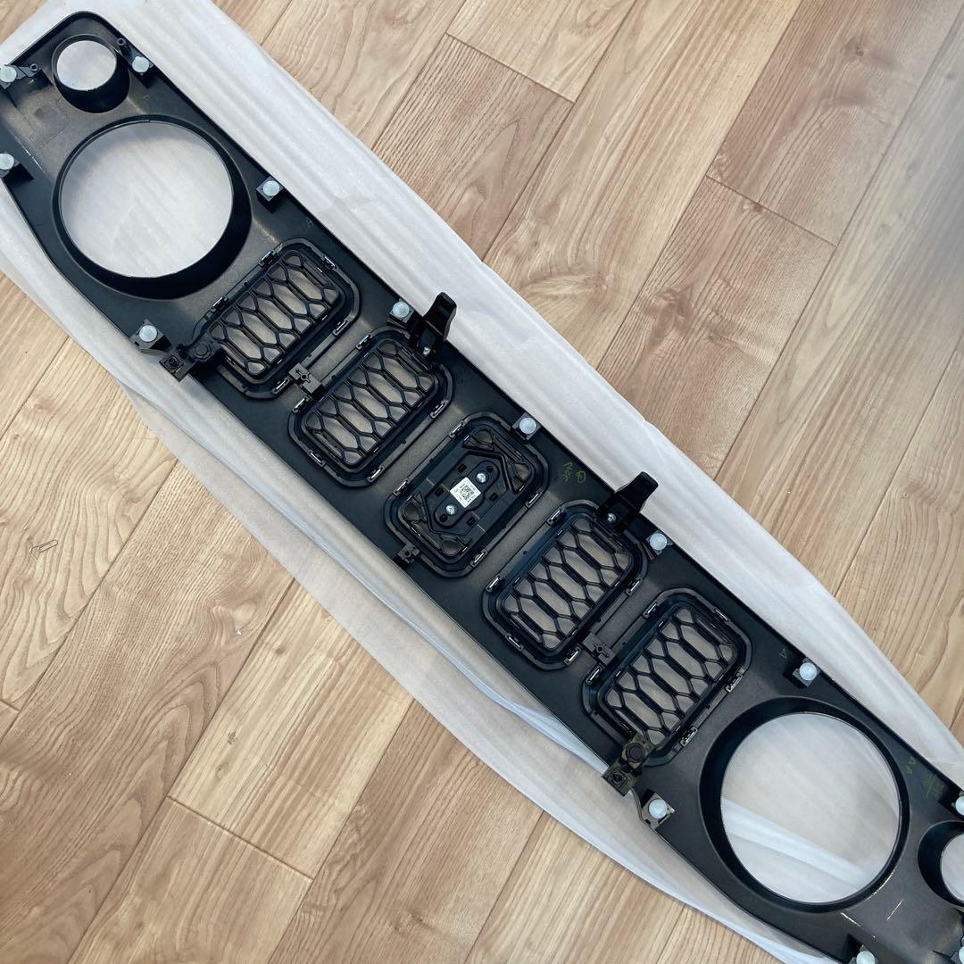 ノマド グリル 純正