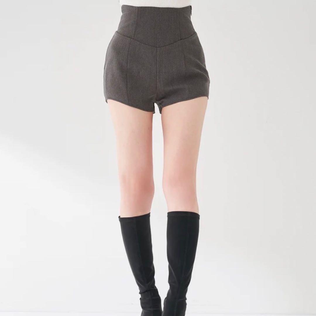 新品未開封　ダーリッチ　darich フリーサイズ　美シルエットショートパンツ