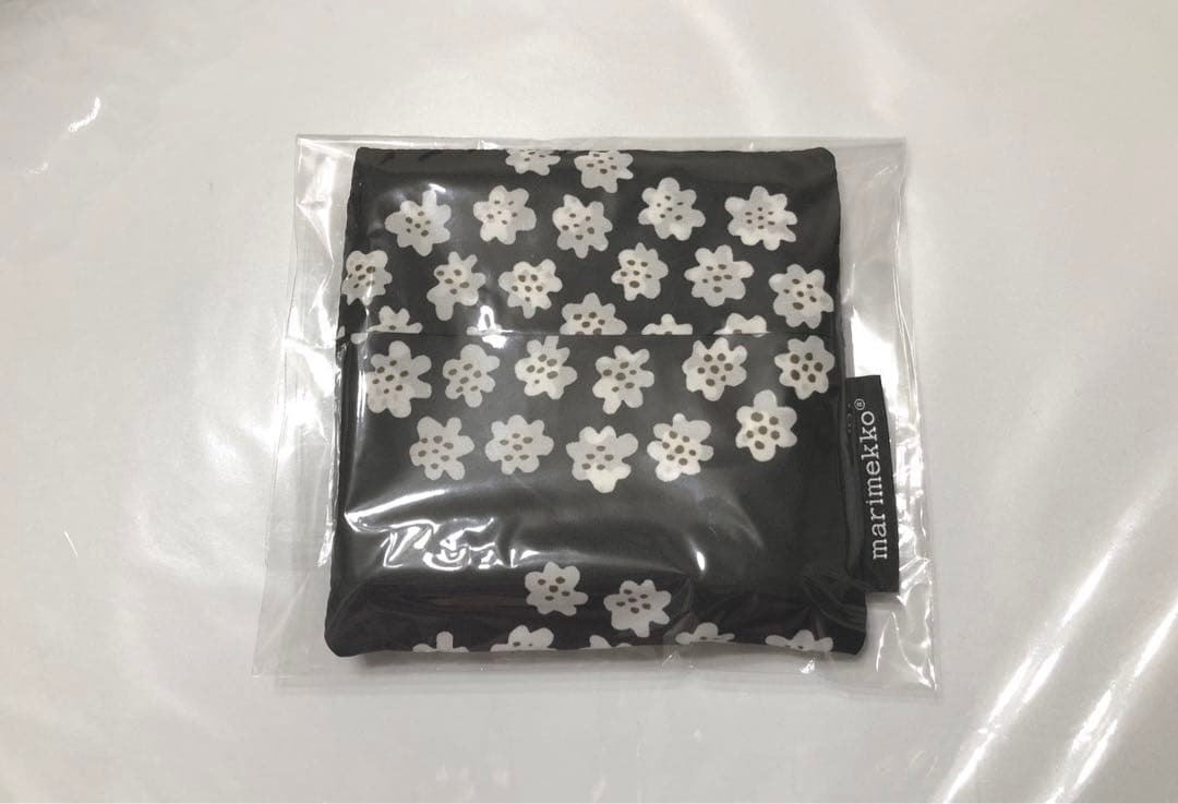 marimekko マリメッコ ＊ エコバッグ スマートバッグ【プケッティ黒】