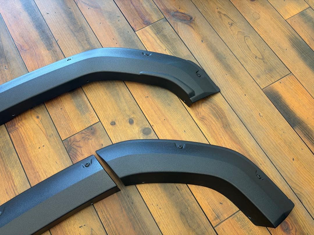 ランクル250 JAOS オーバーフェンダー　ラプターライナー塗装