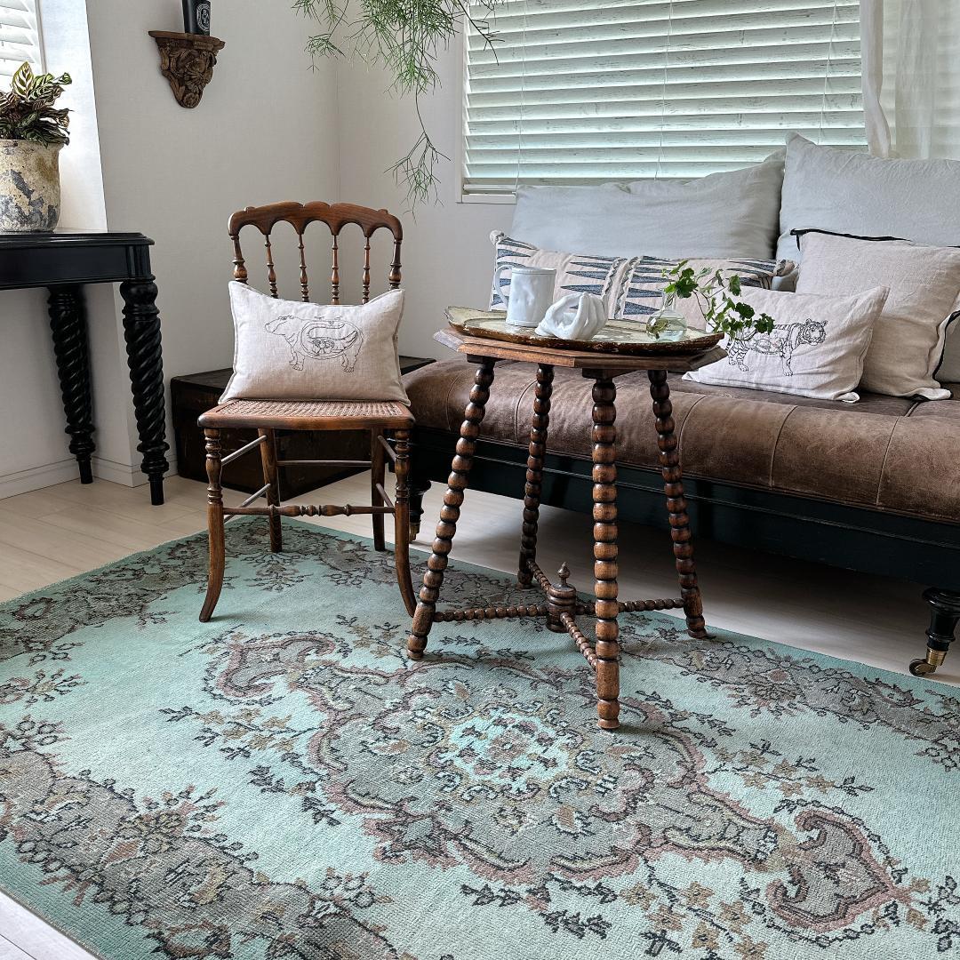 トルコ ヴィンテージラグ A58 ターコイズブルー カーキ ピンク オーバーダイ