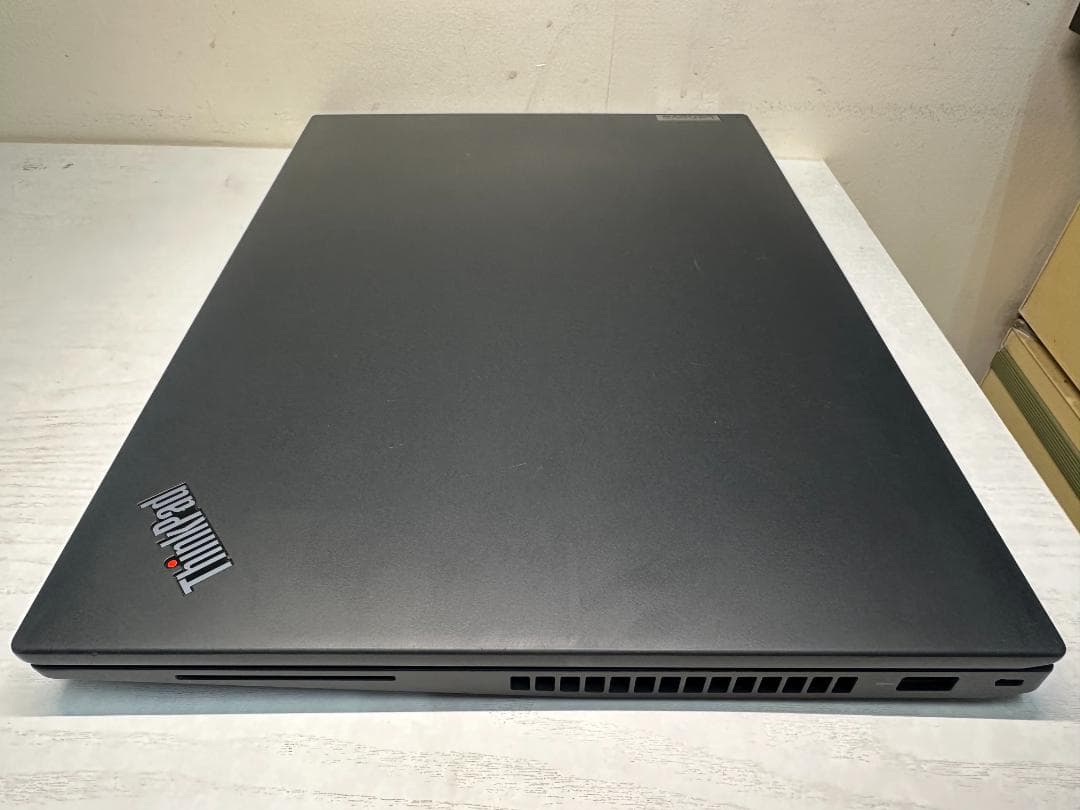 Windowsノート本体 Lenovo ThinkPad T16 G1 R5 6650U 16G 512G