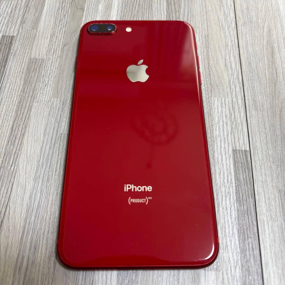 iPhone8 Plus レッド