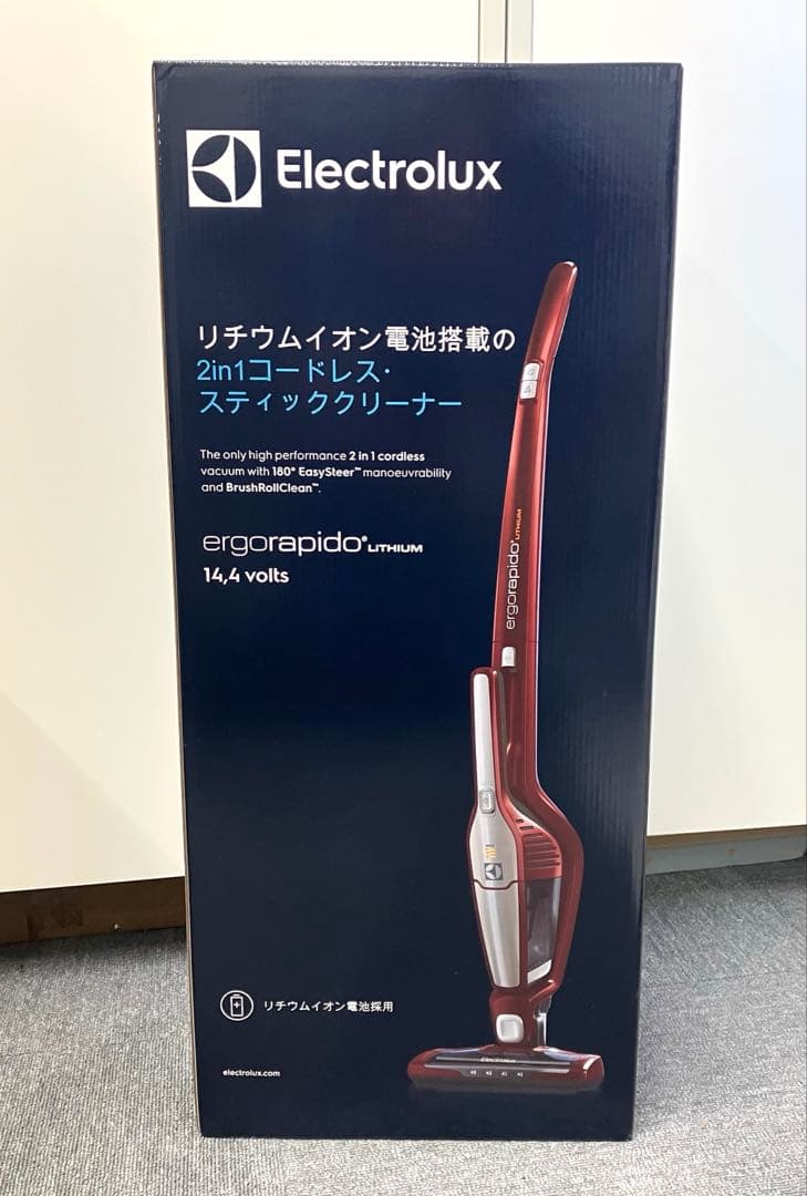 ［S12-56］新品 Electrolux スティッククリーナー ZB3107