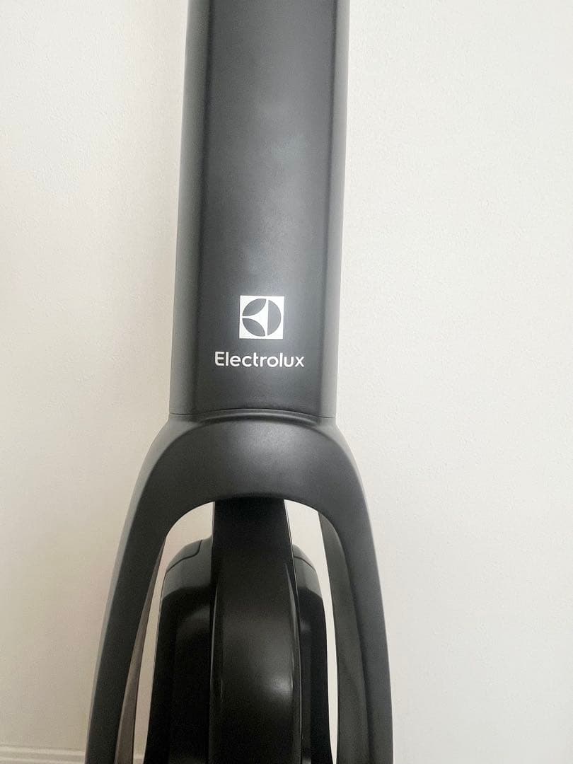 Electrolux WELL Q6 スティッククリーナー 本体