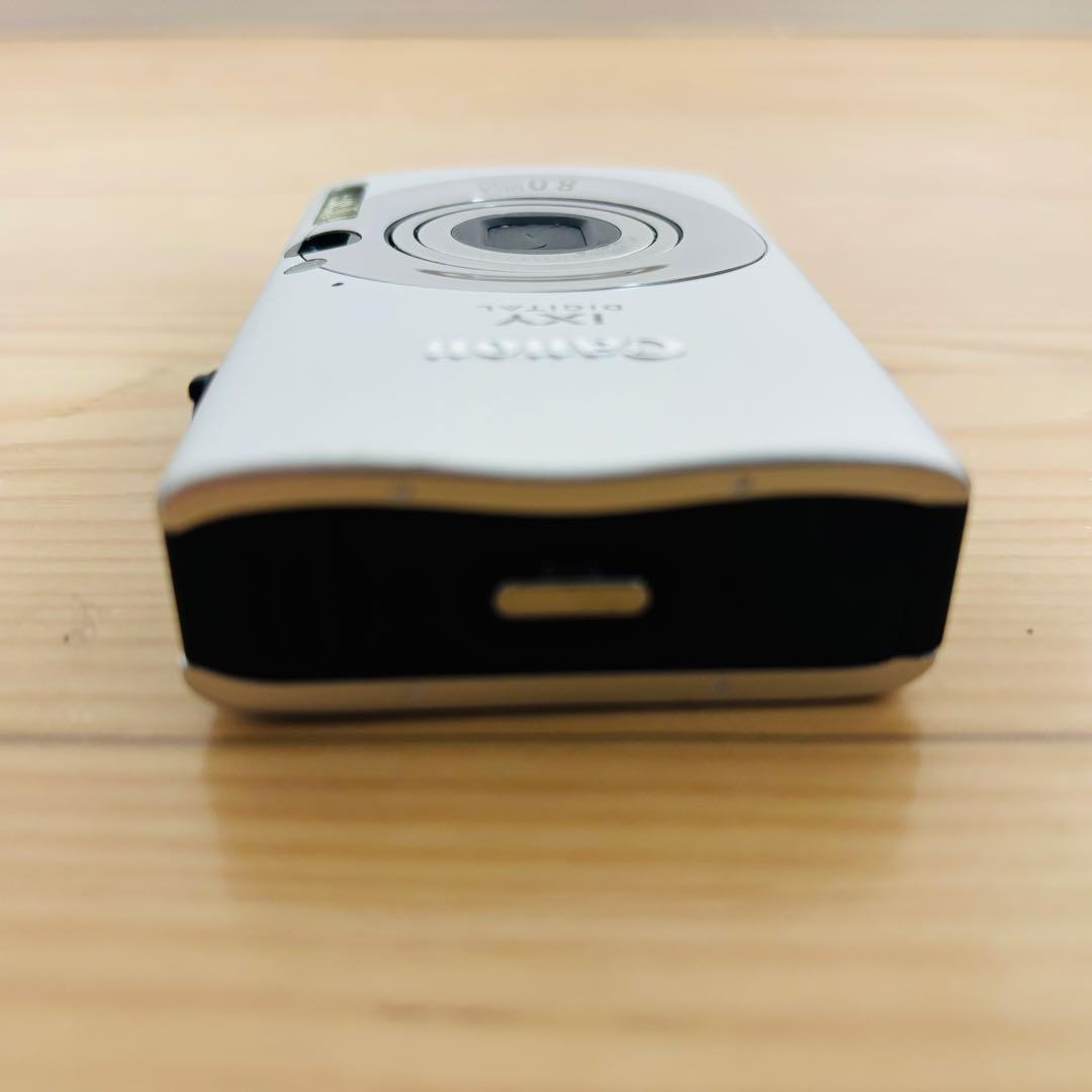 【美品】 Canon ixy20is シルバー　コンパクトデジタルカメラ