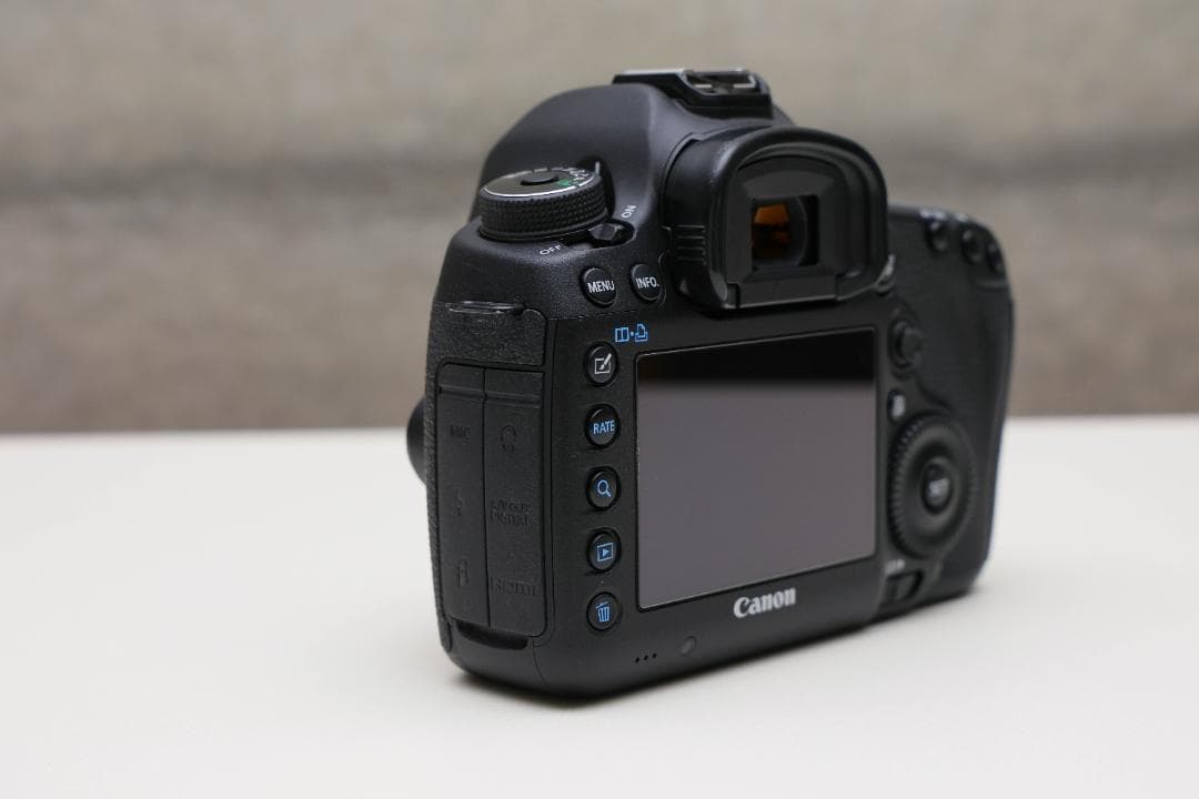 Canon EOS 5D Mark III 本体 シャッター4,685回 美品