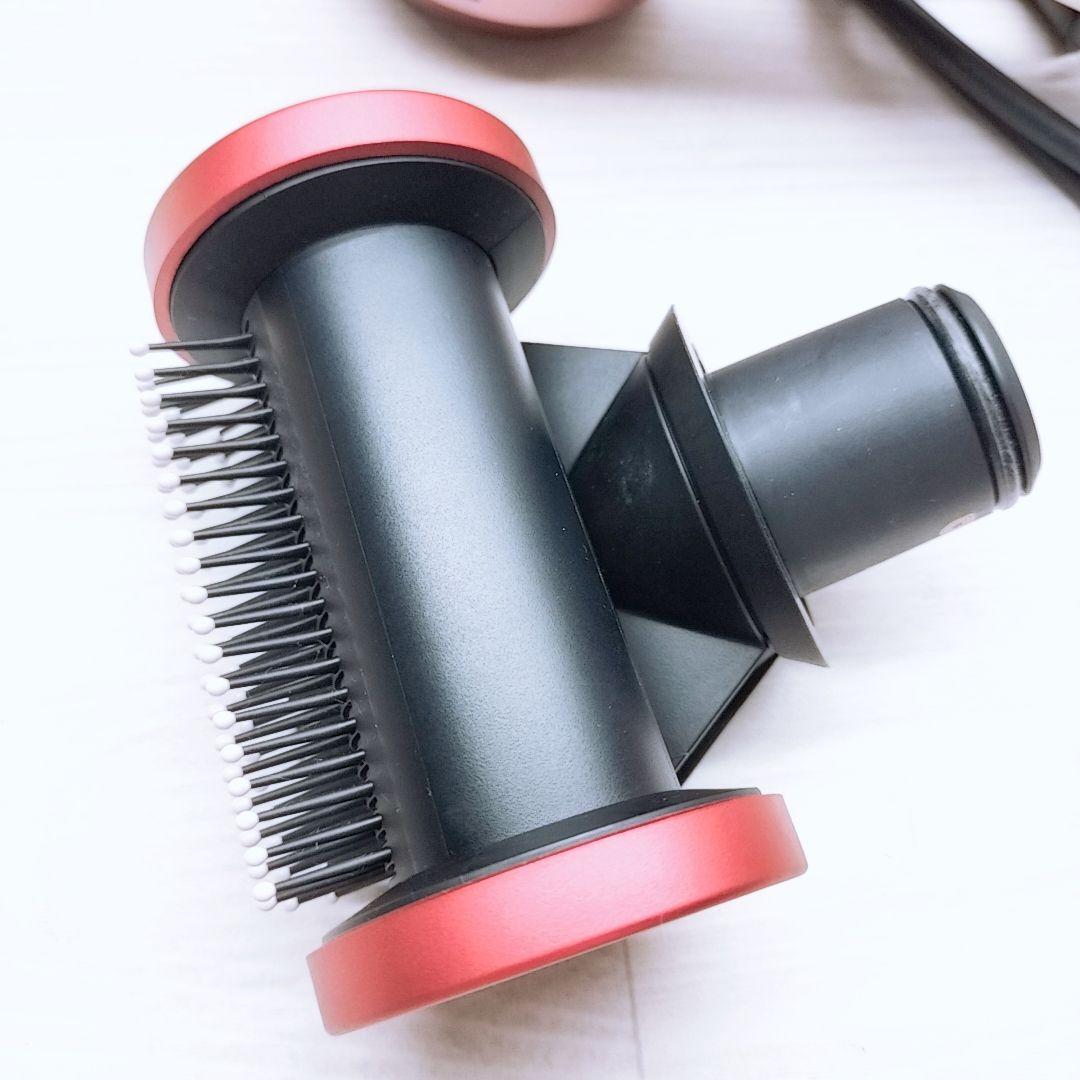 ほぼ未使用☺️最新モデル ダイソン ドライヤー HD16 Dyson