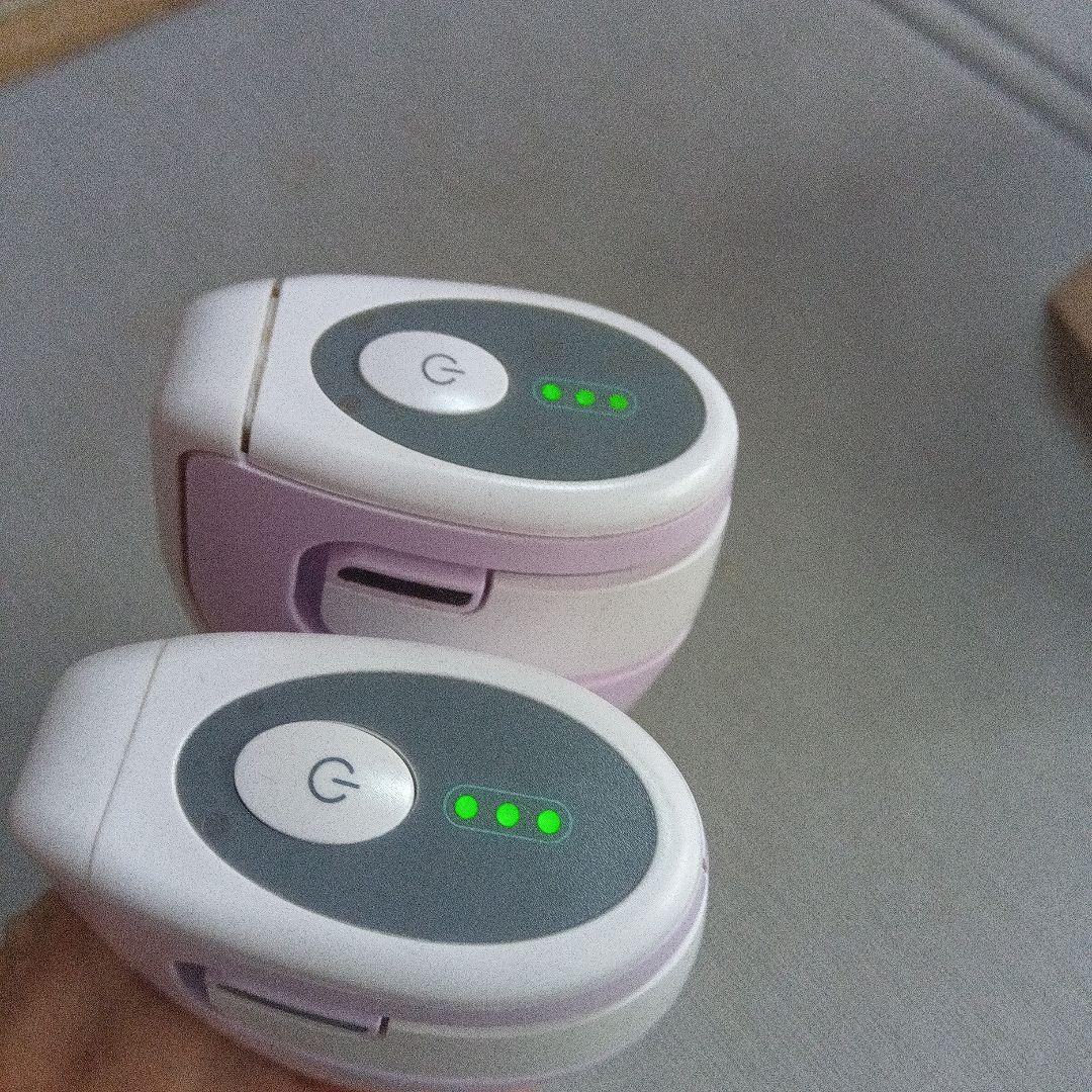 tria スキンケアエイジングケアレーザー 本体2本　コンセント付　◆ジャンク品