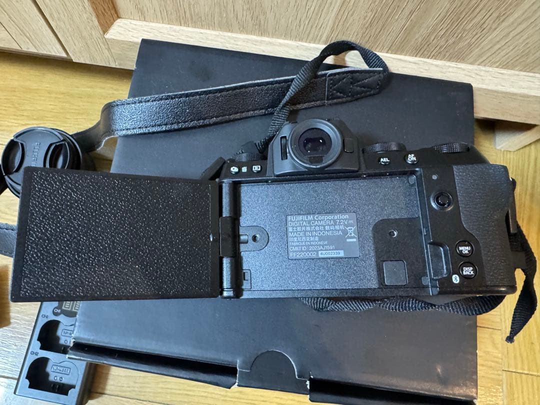 FUJIFILM X-S20 + XF35mmF1.4R 箱付き