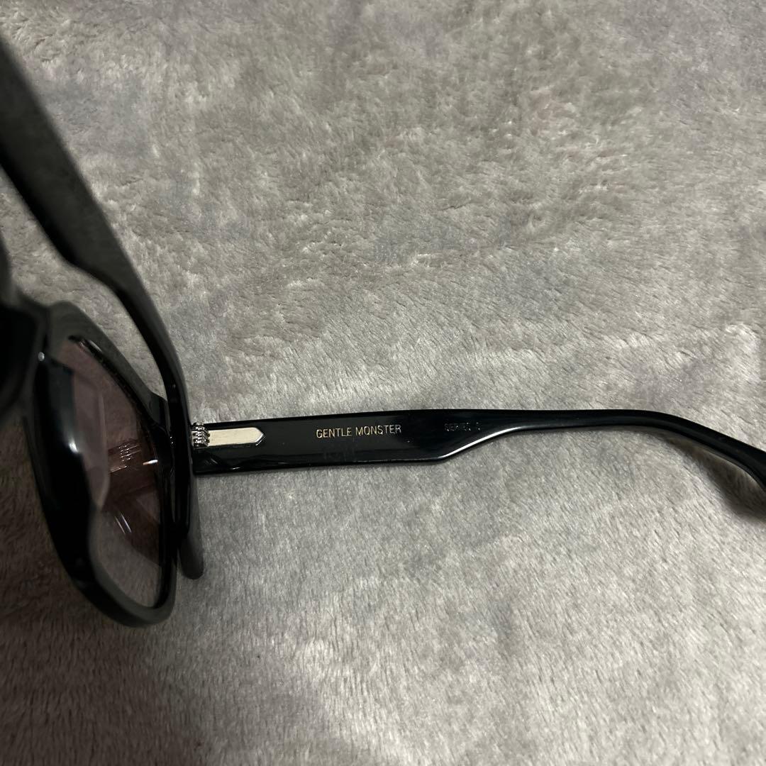 GENTLE MONSTERジェントルモンスター UNA.CN サングラス
