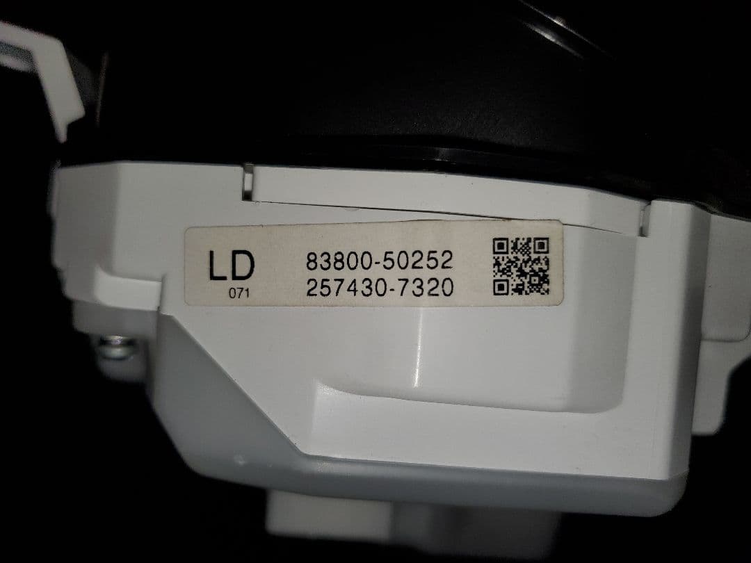 まみ　30セルシオ後期メーター