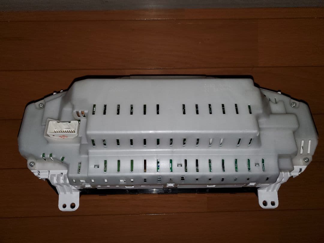 まみ　30セルシオ後期メーター