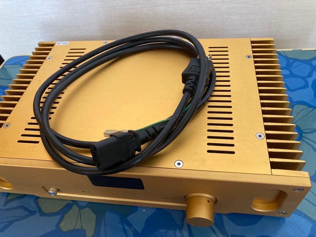 中華パワーアンプ　難あり