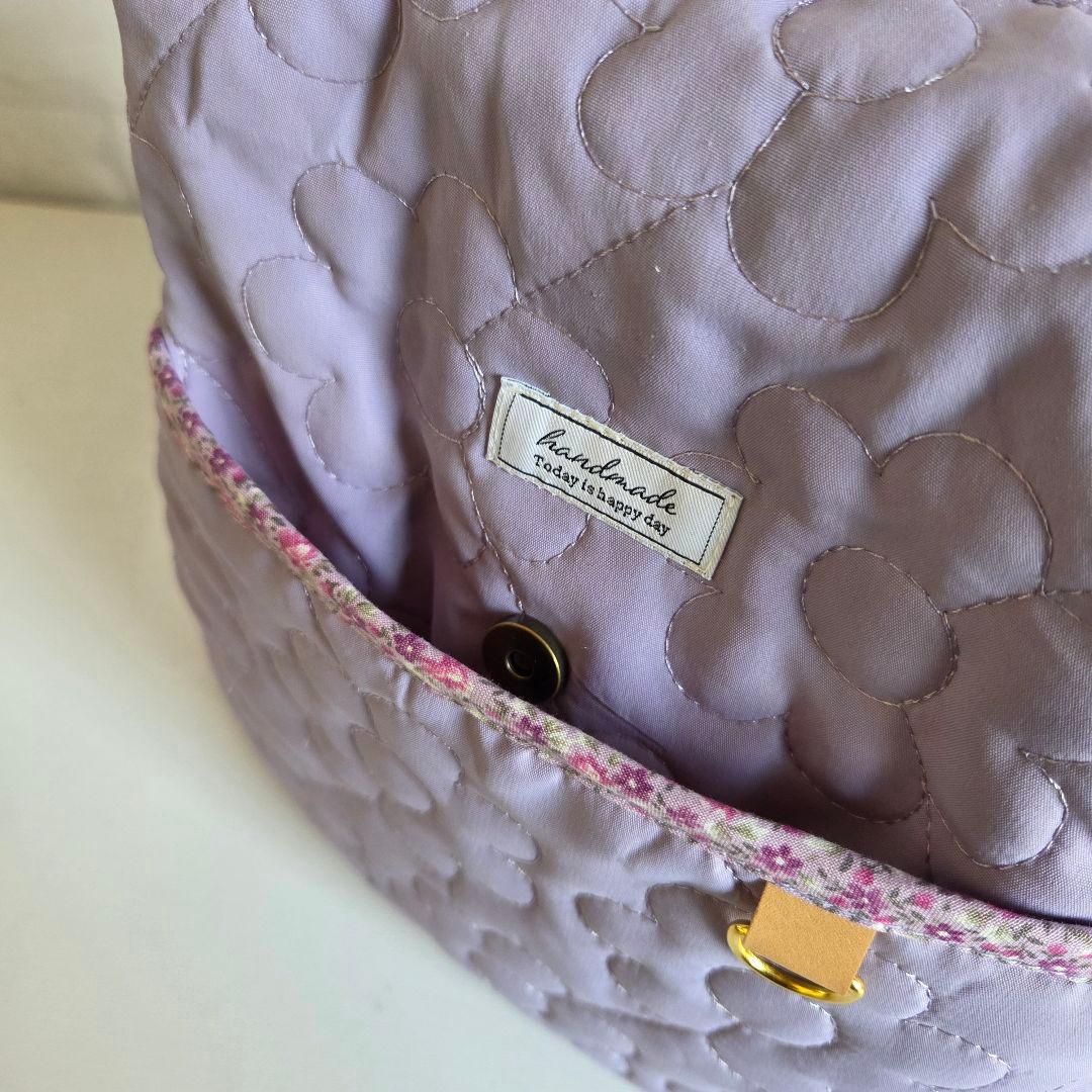 JUNE様　ハートキルトのショルダーバッグ　ハンドメイド