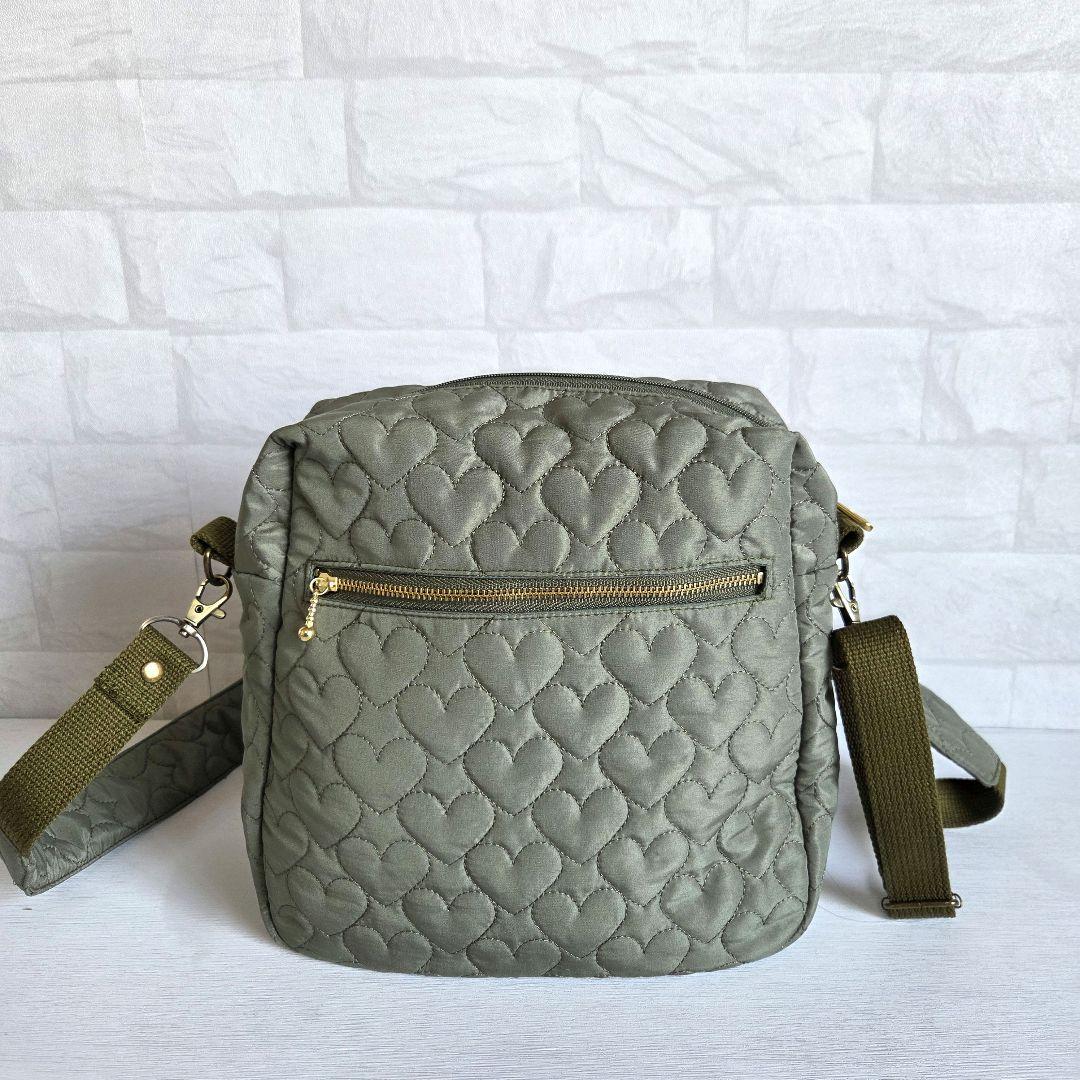 JUNE様　ハートキルトのショルダーバッグ　ハンドメイド