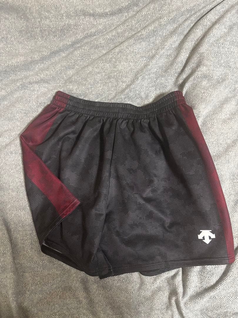 大学バレー 一部リーグ バレーボール ゲームパンツ DESCENTE 背番号あり