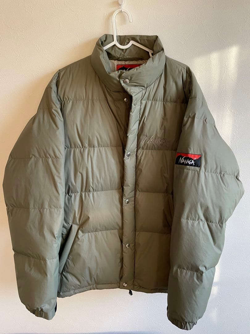 NANGA オリーブ ダウンジャケット