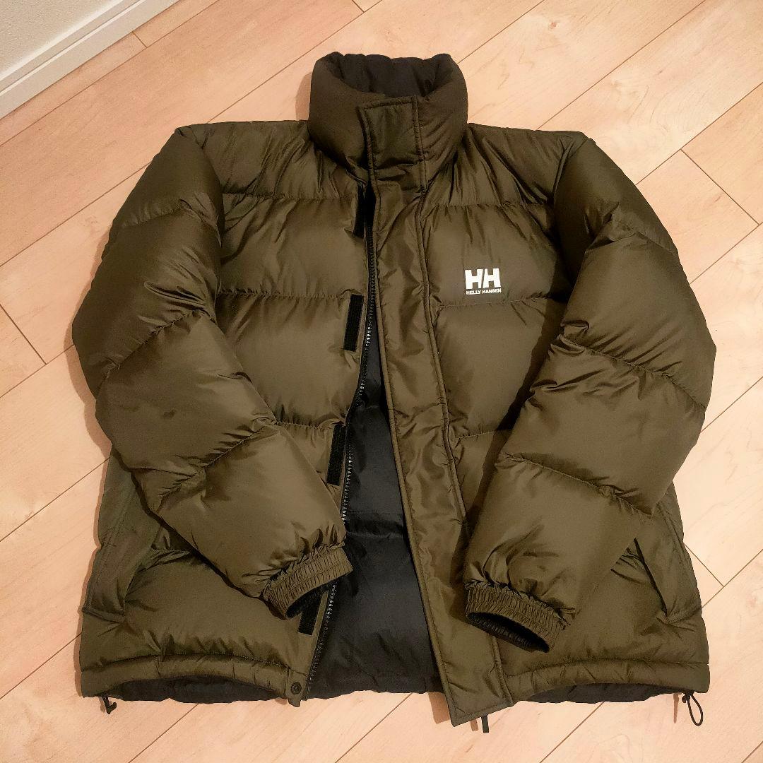 HELLY HANSENリバーシブルダウンジャケット ブラック・オリーブ