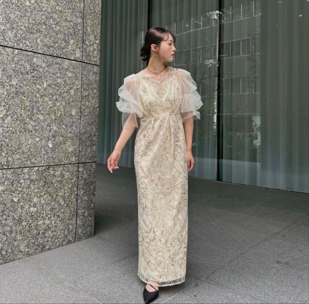 Lerure (リルアー) Fluffy sleeve pencil dress