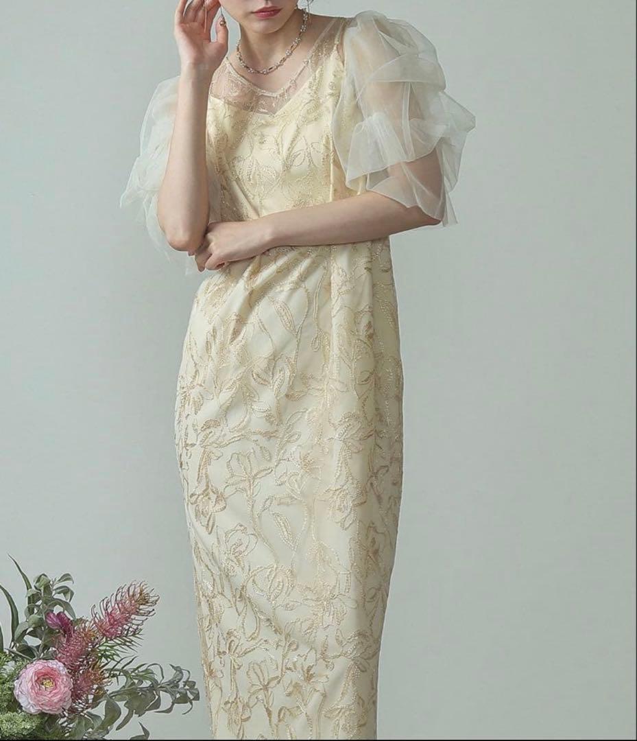 Lerure (リルアー) Fluffy sleeve pencil dress