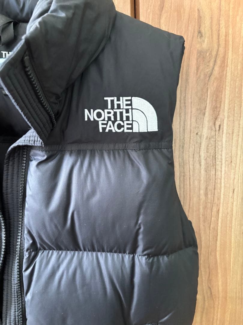 ヌプシ　ダウンベスト　Lサイズ　NDW92233