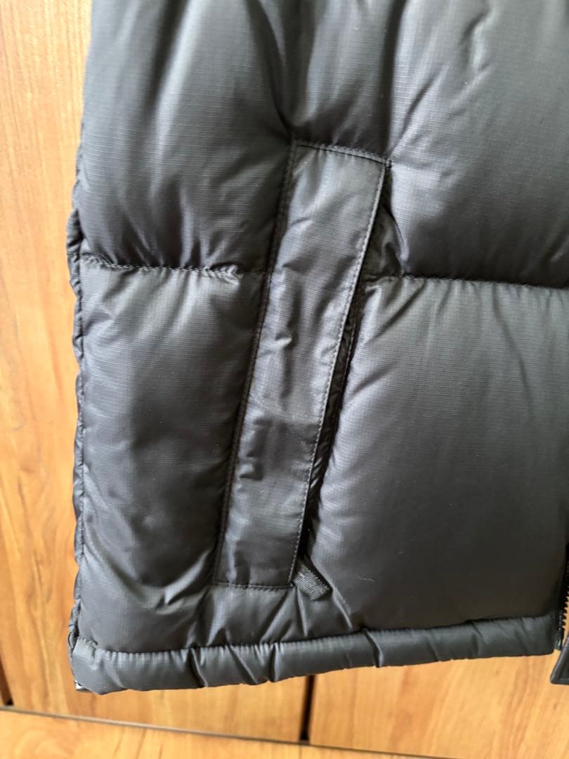 ヌプシ　ダウンベスト　Lサイズ　NDW92233