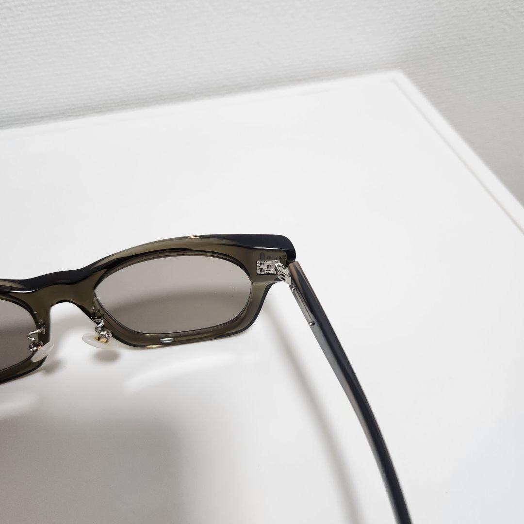 【美品】ユナイテッドアローズ×Zoffコラボ サングラス　黒緑ケース&クロス付