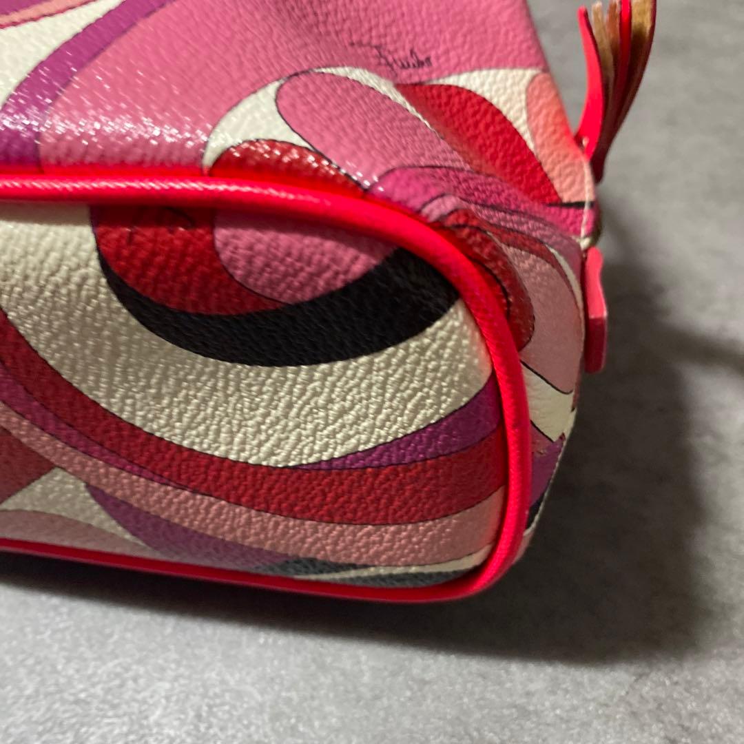 ✨美品✨EMILIO PUCCI 総柄 レザーバッグ　マルチカラー