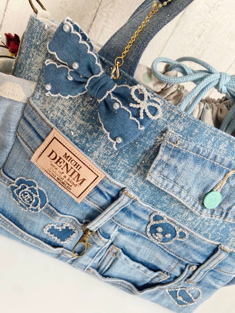 デニムリメイクバッグ　キラキラストーンデニム