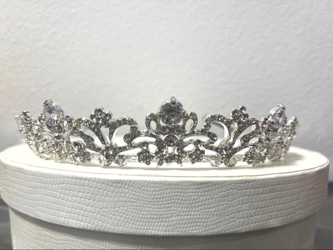 ★最終値下げ★Ivory & Co. Alyssa ティアラ