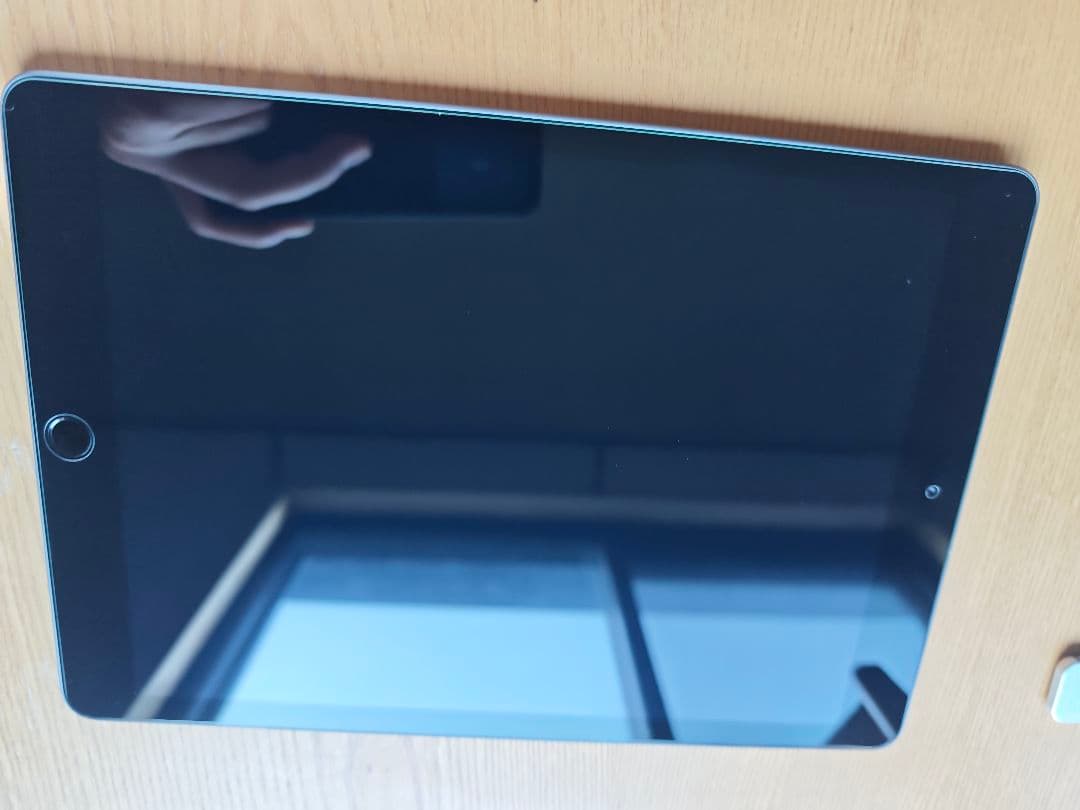 iPad 本体 第8世代　32GB WiFiモデル