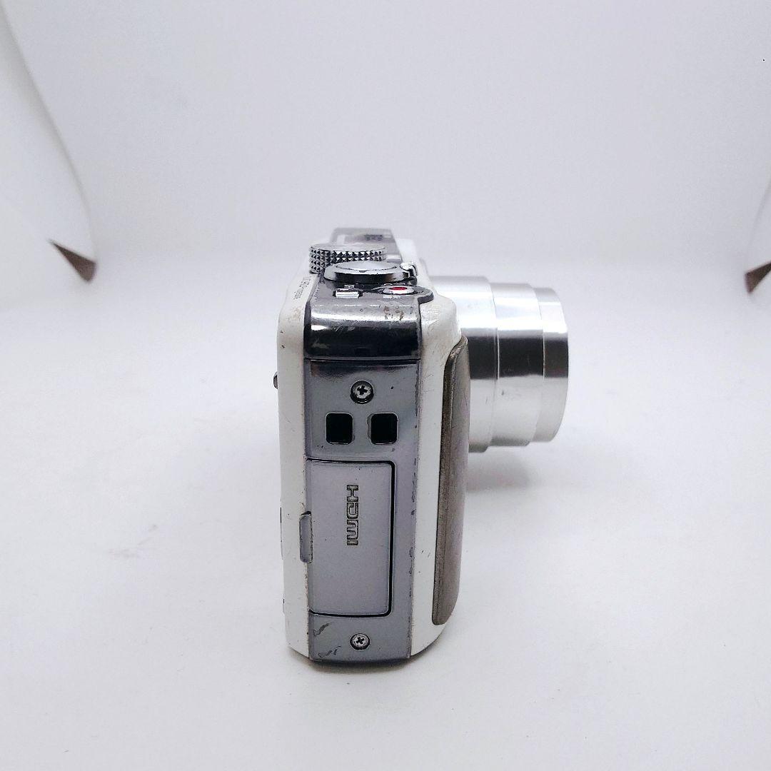 デジタルカメラ LUMIX DMC-TZ30 Compact digital camera