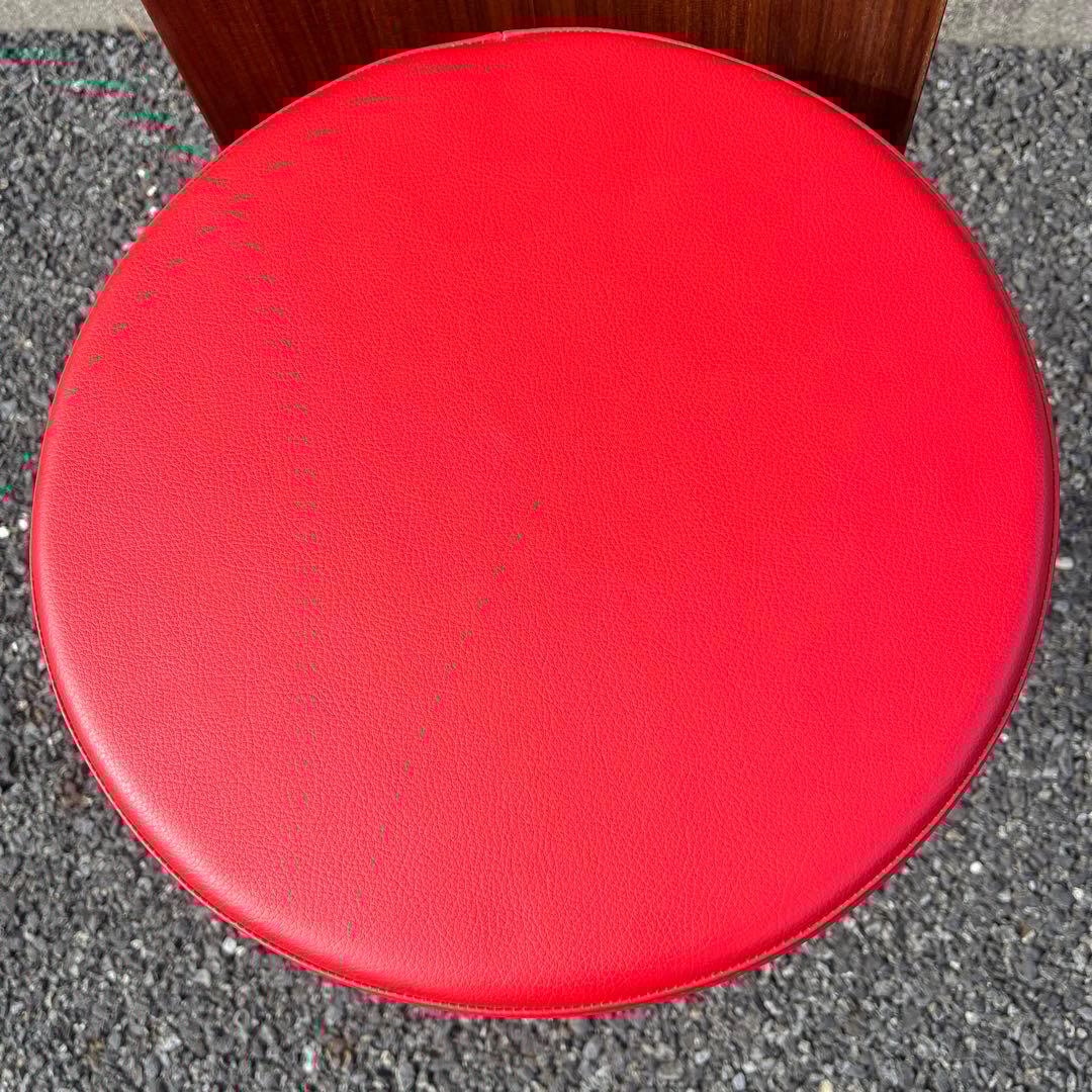 ★ポルトローナフラウ★ 赤　本革　スツール　カウンターチェア　ルスピーゲ