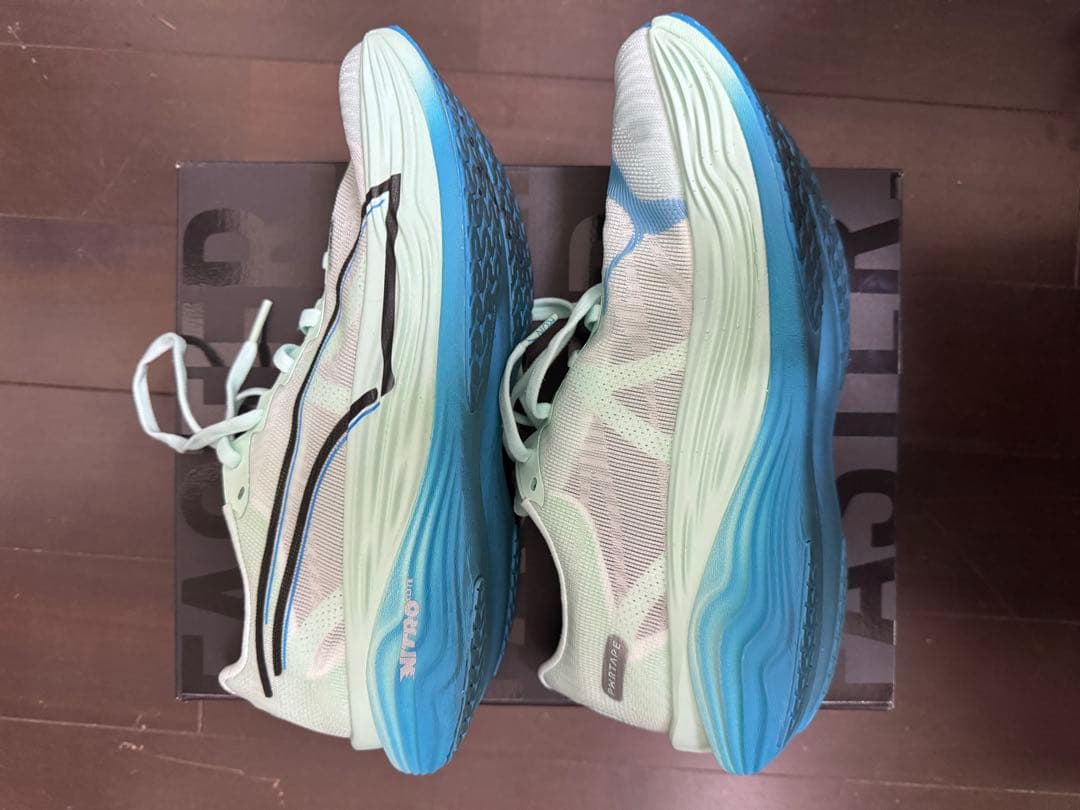 特価　プーマ ディヴィエイトニトロエリート3 26.5cm