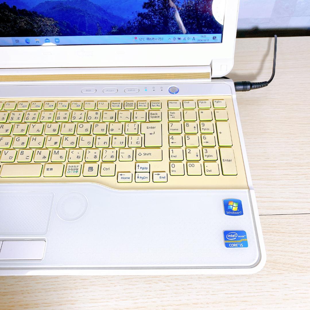 設定済み/HDD750GB/メモリ8GB/カメラ/ノートパソコン/Core i5