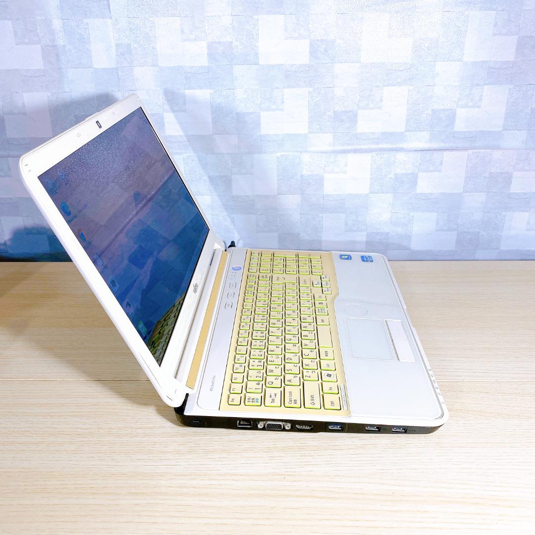 設定済み/HDD750GB/メモリ8GB/カメラ/ノートパソコン/Core i5