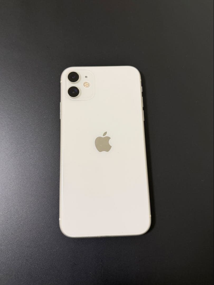 美品 iPhone11 64GB ホワイト バッテリー容量87%