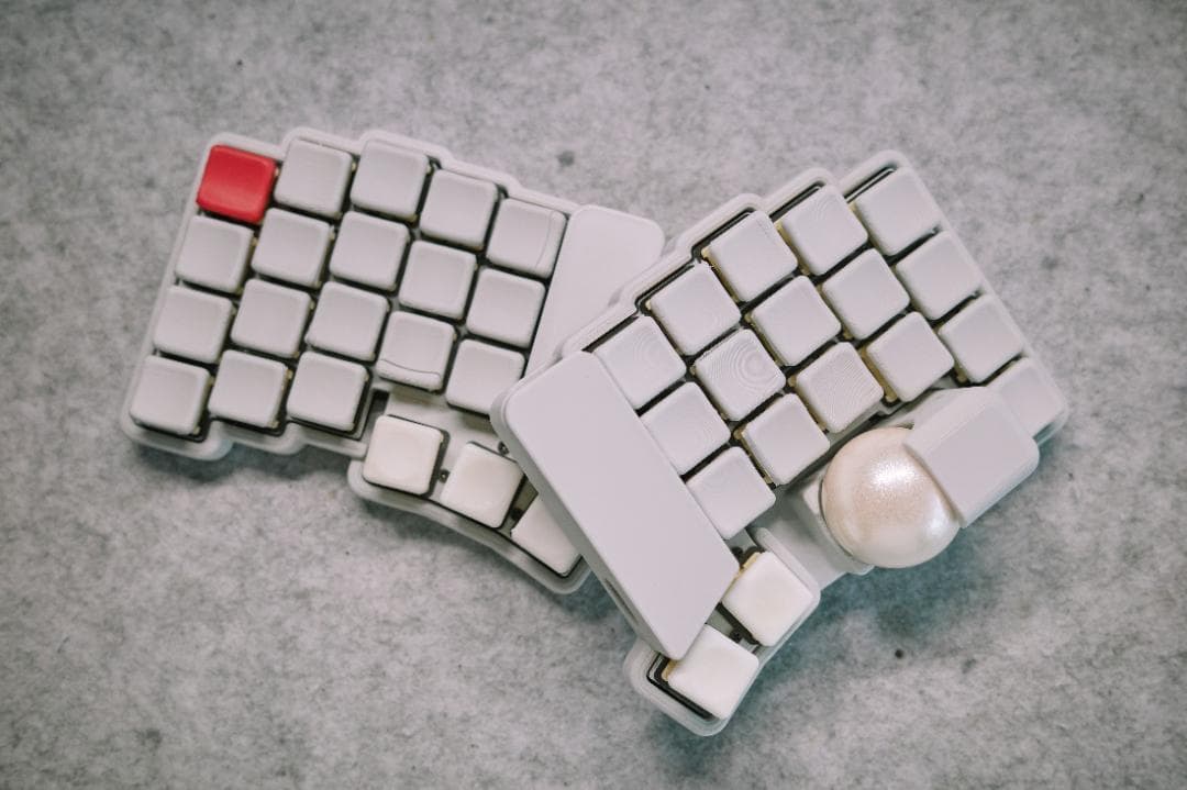 keyball39 組立済み ケース スイッチ キーキャップ付き