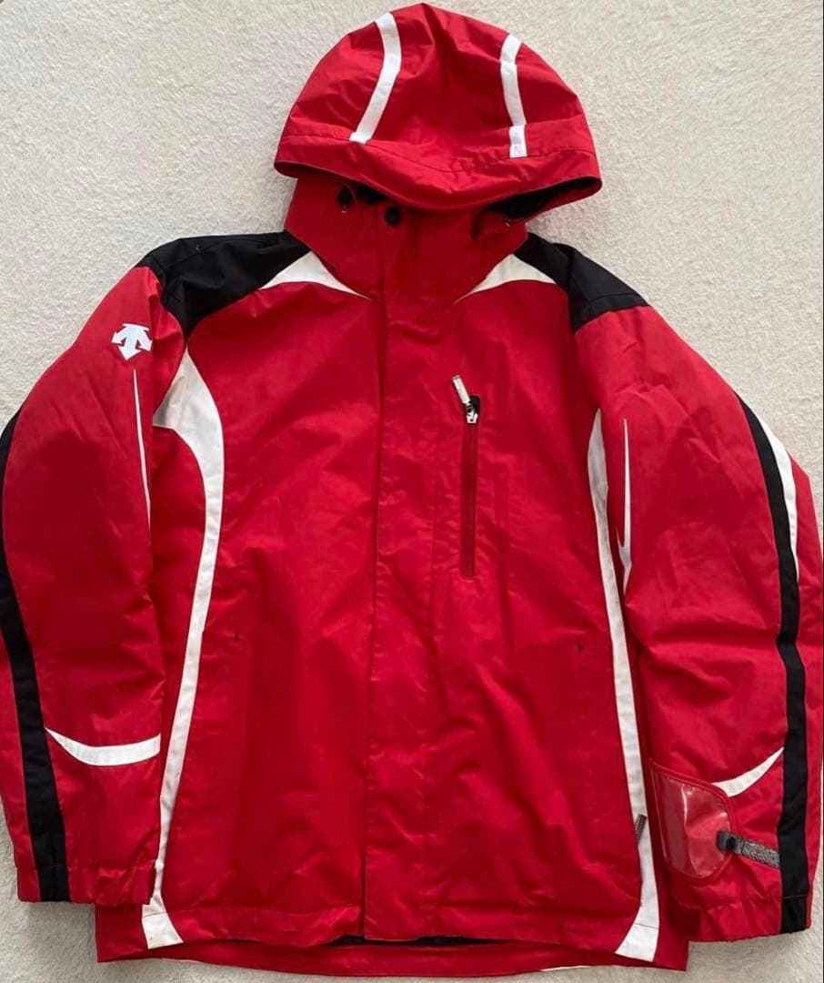 デサント レッド スキーウェア　上下セット