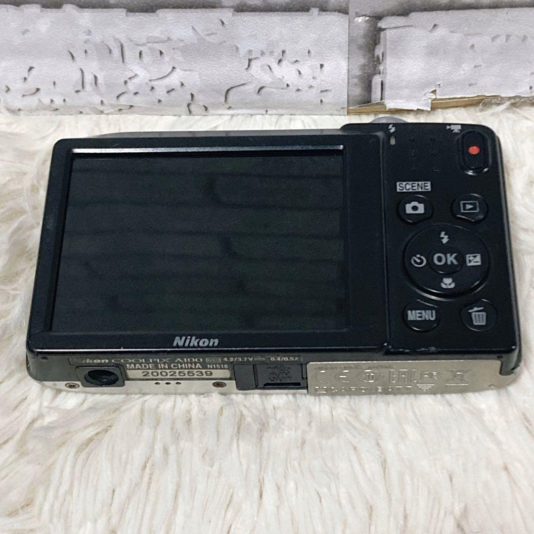 【極美品】 Nikon ニコンA100 デジタルカメラ デジカメ シルバー
