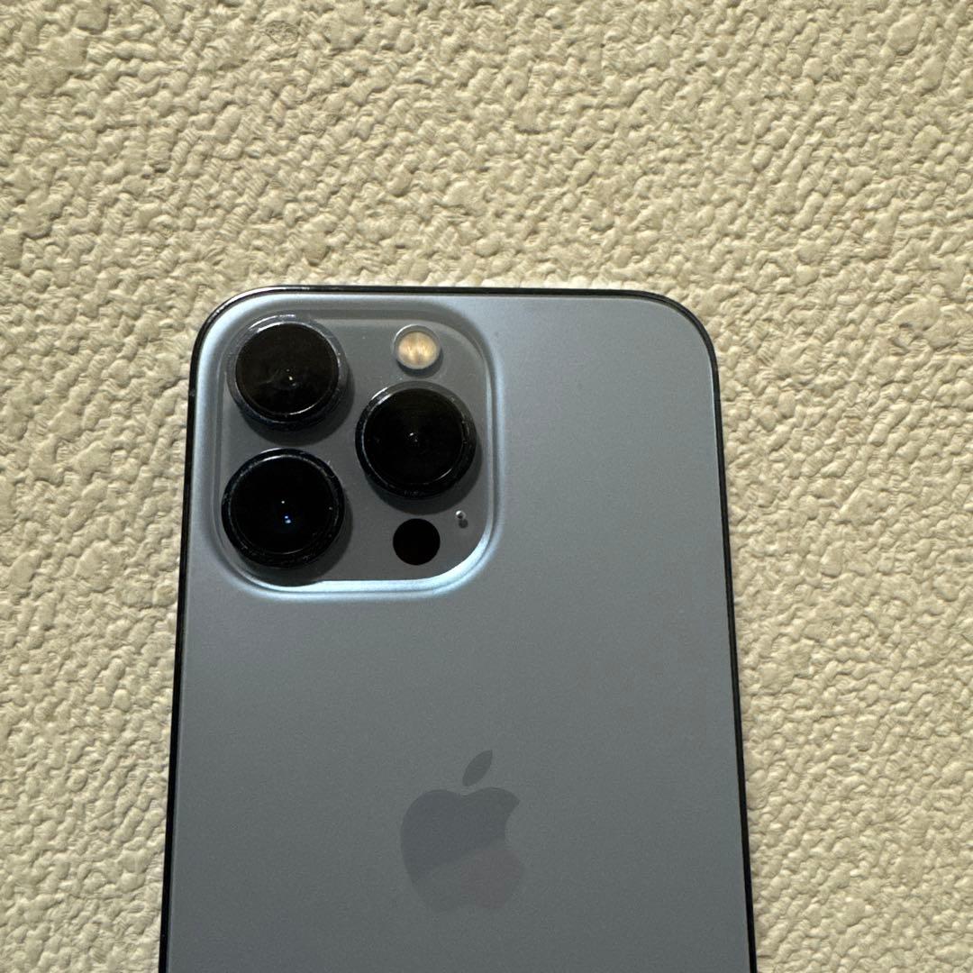 美品　Apple iPhone 13 Pro 128GB シエラブルー