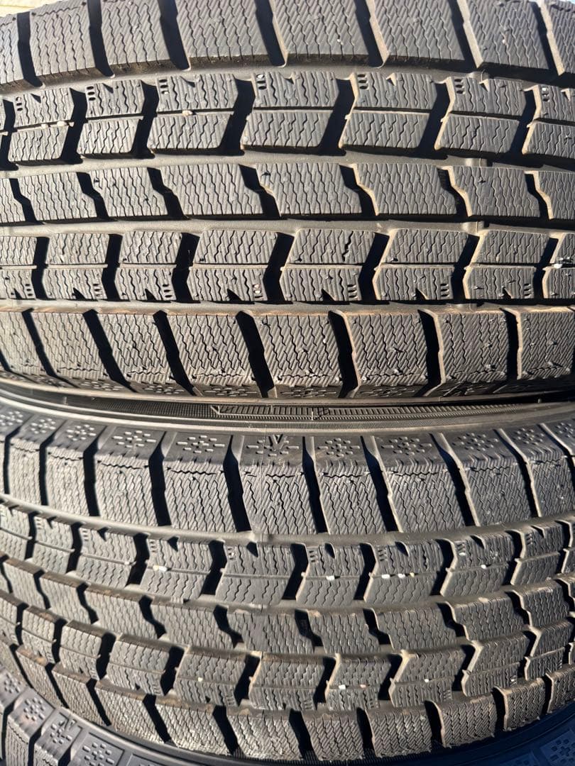 ライズ　195-65-16アルミホイール付きスタッドレスタイヤ4本セット